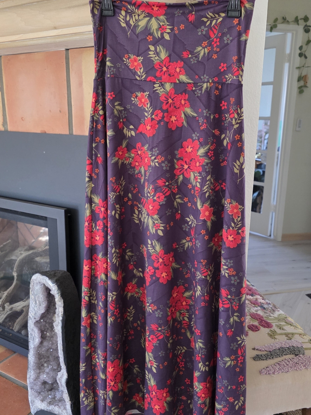 LuLaRoe Xs Floral Maxi Skirt in Deep Purple with Red Blooms